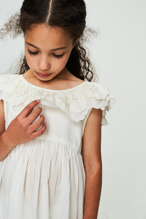 Girls Faune Embroidered Wren Dress In Vintage White
