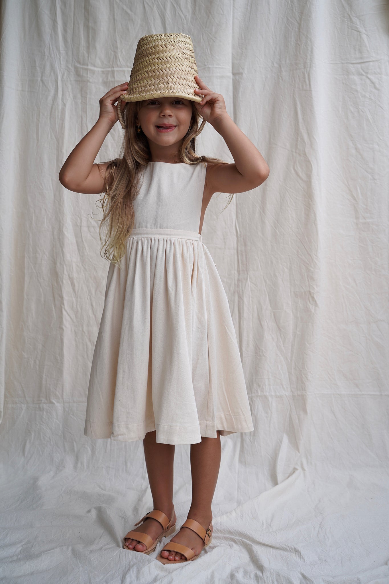 Burberry Kids Bodysuit, Pinafore Dress and Hat Set (1-18 Months) | Harrods  SG