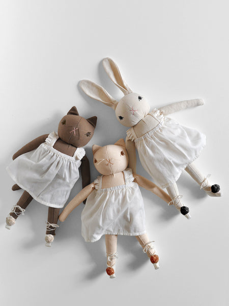 PDC Medium Ballet Rabbit & Cats – Sage Kids